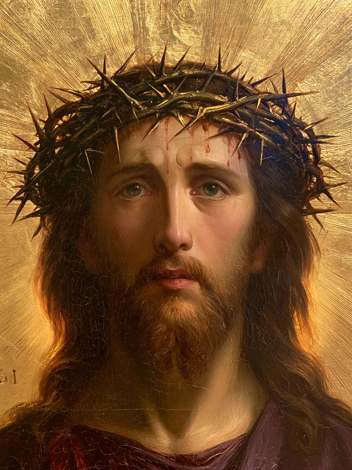 Jesus Crowned with Thorns — Gold Descending toward the Gaze